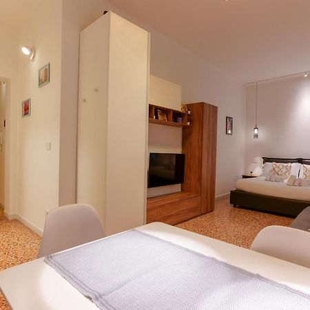M&M Apartment Bologna Eksteriør billede