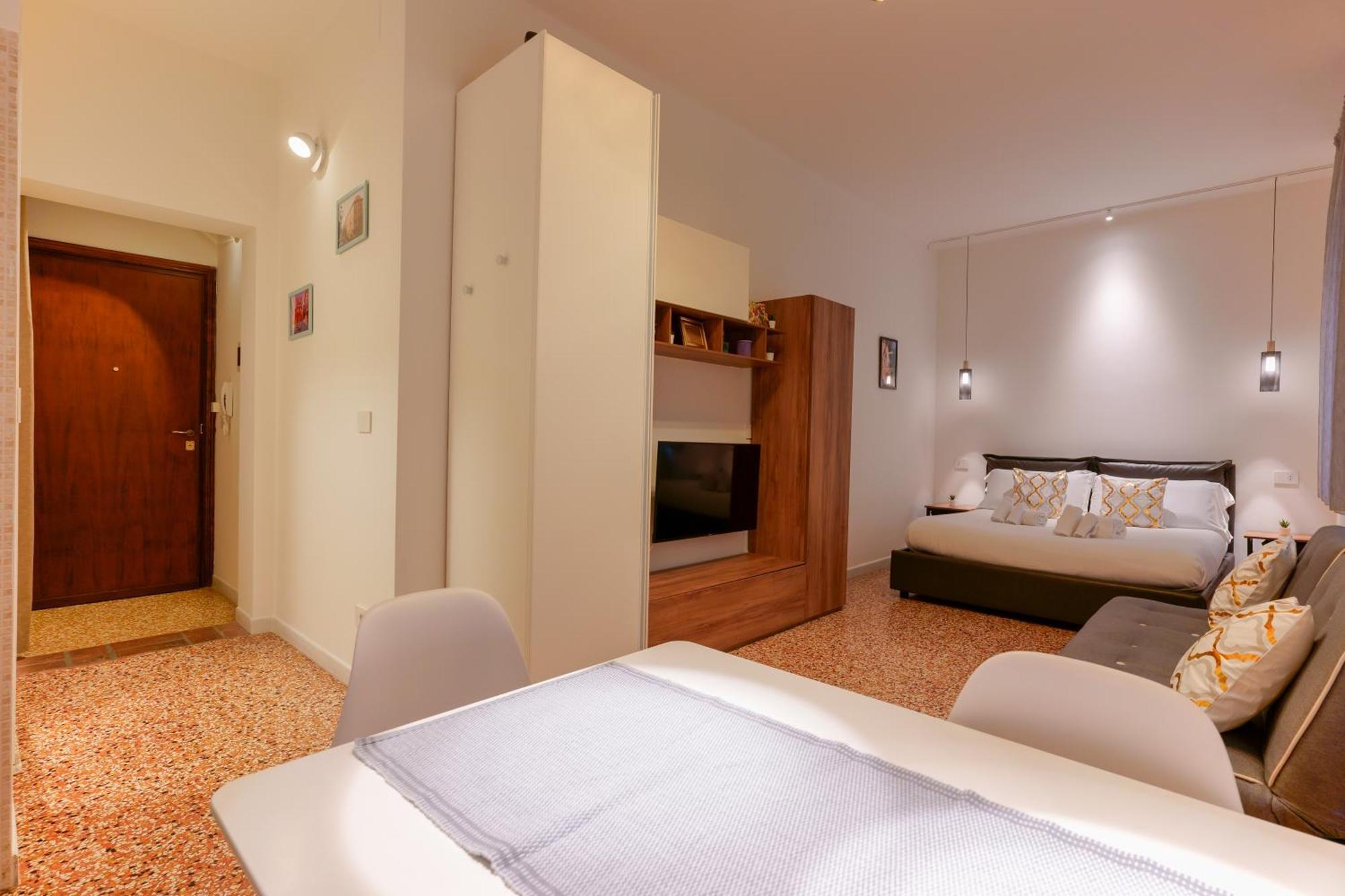 M&M Apartment Bologna Eksteriør billede